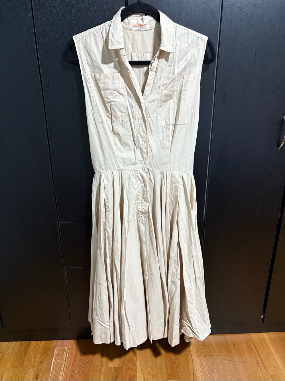 Vintage Saks Sleeveless Cream Shirt Dress with Pleated Skirt